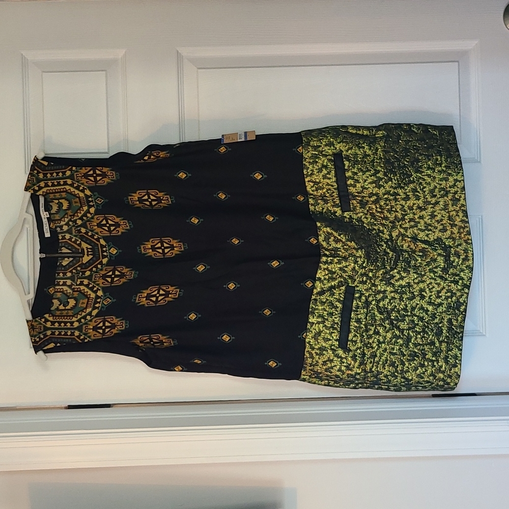 Womens Rachel Roy Black and Gold patterned shift dress NWT! Size XL